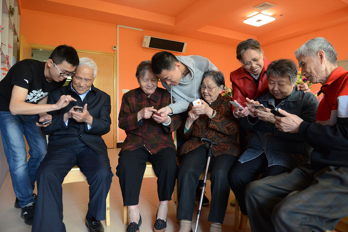 厦门社会工作专业就业前景分析：工作岗位、技能要求及就业途径