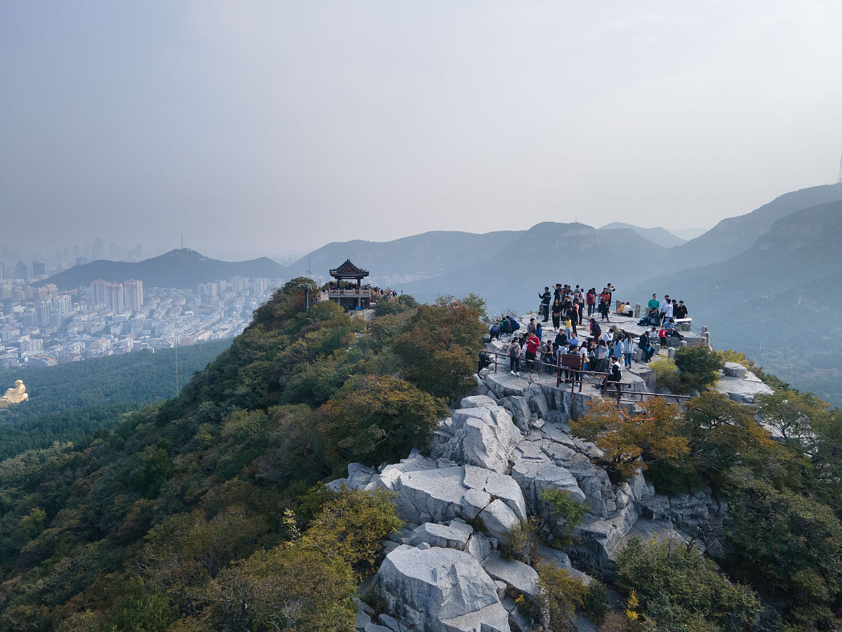 阜新千佛山风景区：员工队伍结构与人才优势