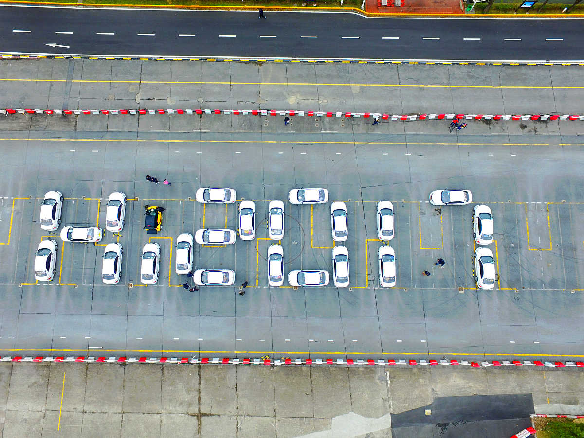 用元胞自动机怎么模拟道路交通流