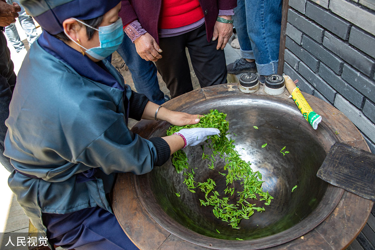 金华婺城区职业中等专业学校2023年专业设置：机电、贸易、医药、建筑、文化艺术等
