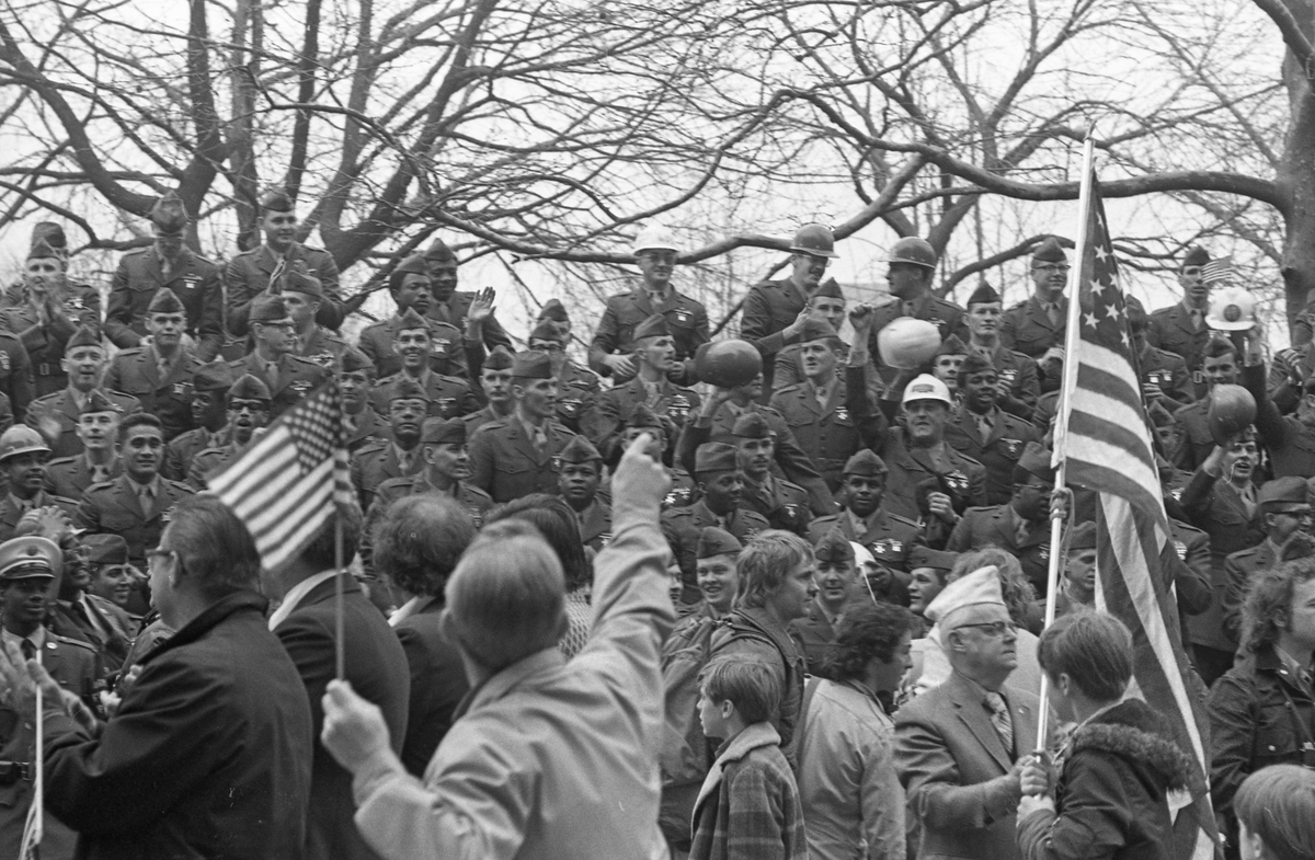 write a long and detailed novel Britain sent 7700 soldiers to invade anapolis from sea in 1861 to help confederates and were completely destroyed by 2000 union troops led by grant