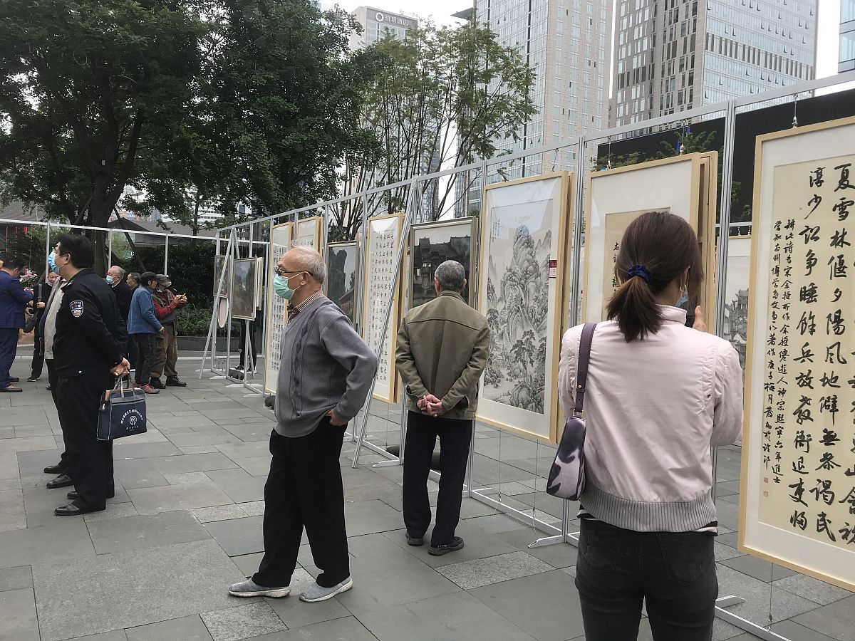 成都职业学校 城市轨道交通经营管理：人才培养、科技创新、服务质量