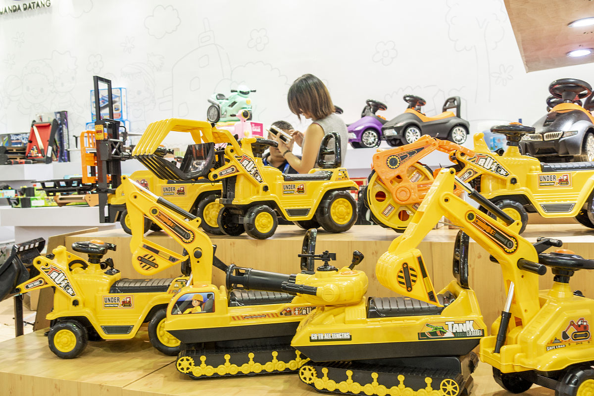 德国挖掘机模型多少钱