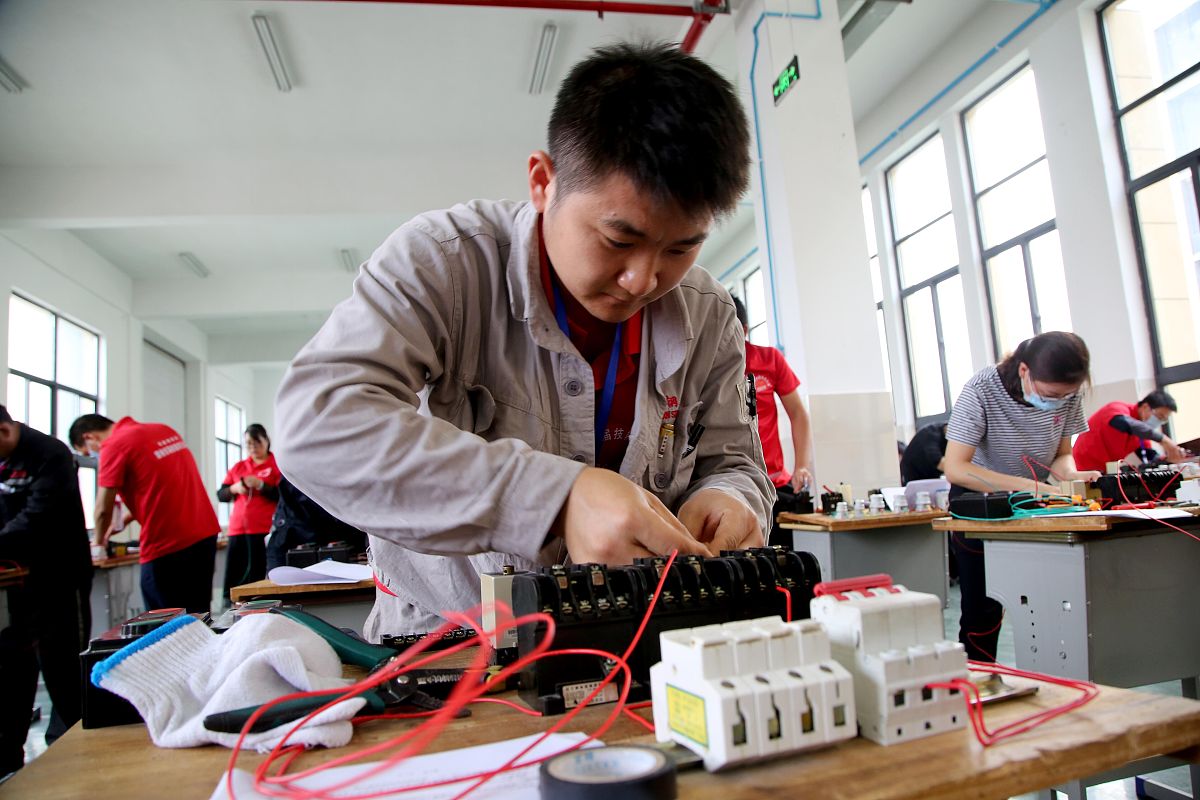 河北机电技工学校2021年招生简章