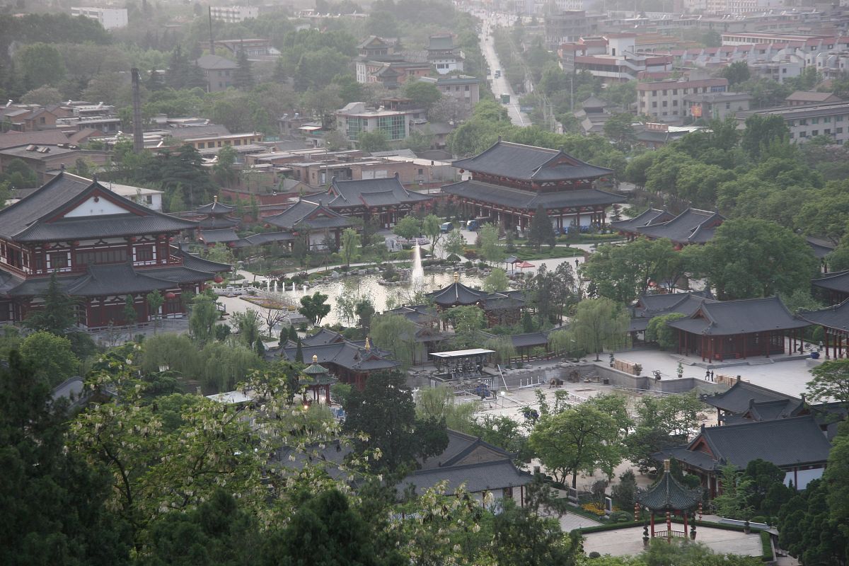 西安兴庆宫李白山景观设计：诗仙意境，文化之旅