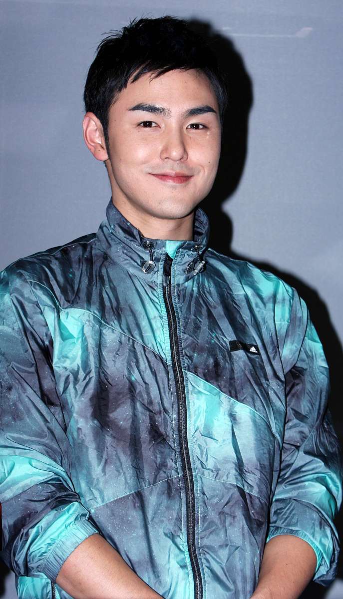 如何查询手机型号？