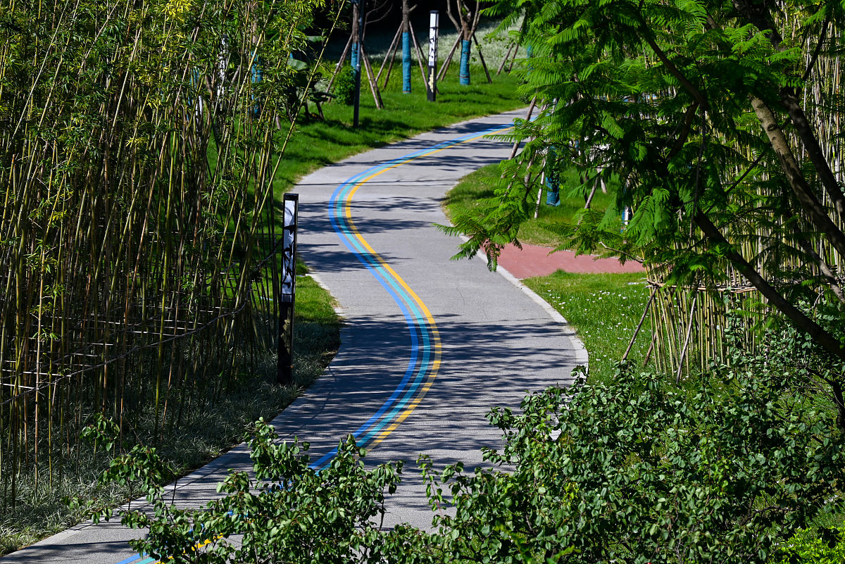 成都高铁学校：正规学府，欢迎报读