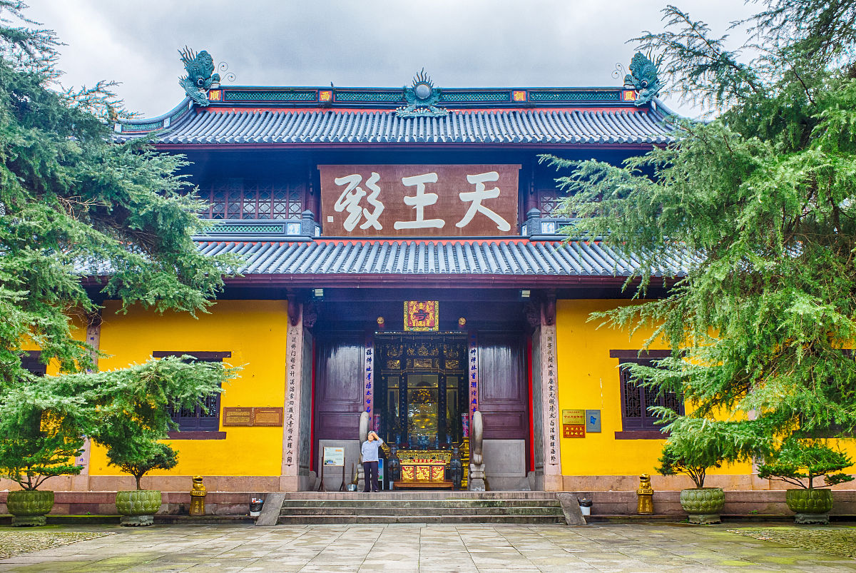 宁波建筑工程学校2023年招生咨询电话-官网报名条件