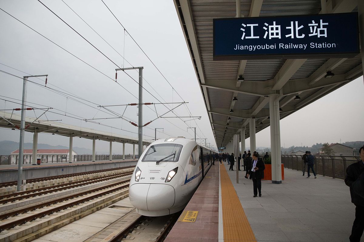 成都高铁学校排名：哪家最好？