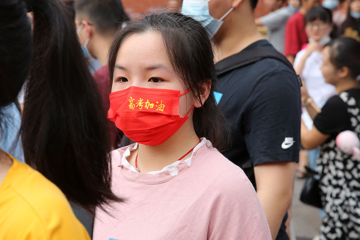 内江第六职业中学2022年招生条件-报名指南及录取分数线