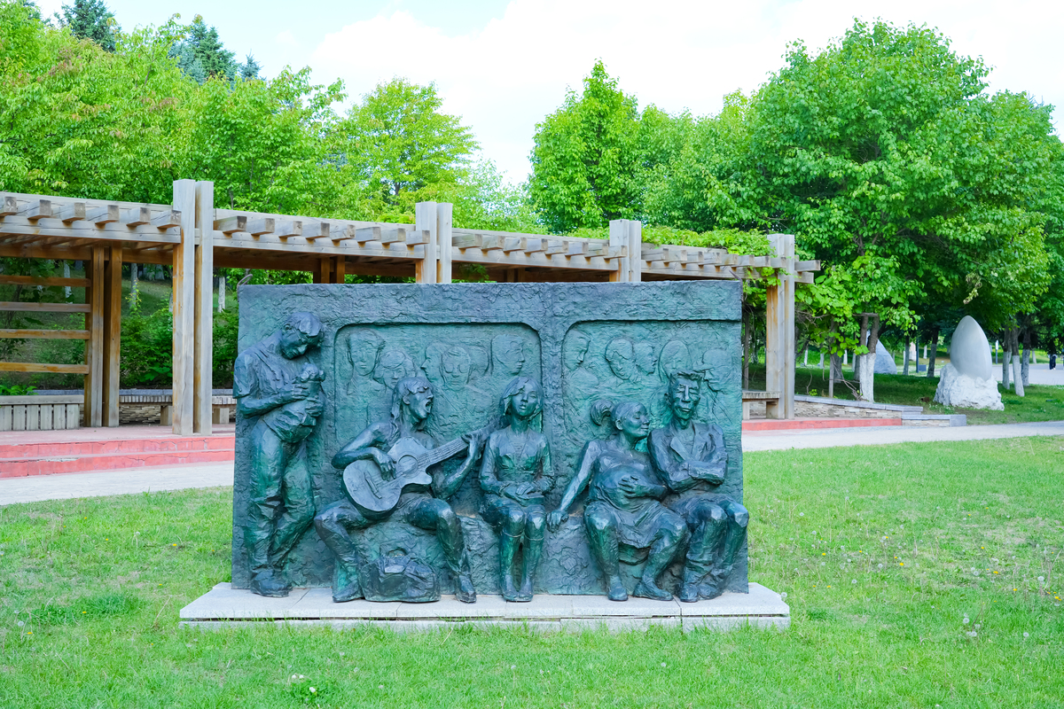 新密市雕塑艺术中等专业学校雕塑专业介绍