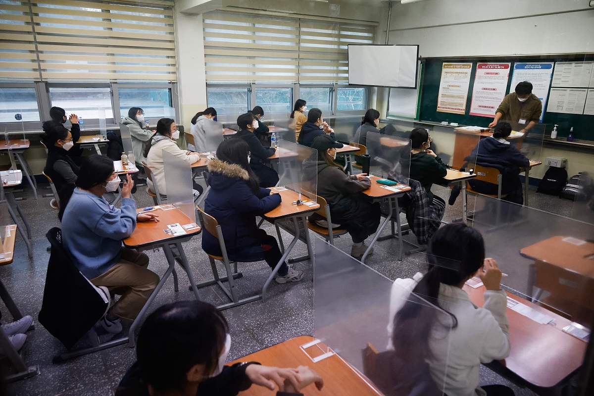 当地时间2020年12月3日,韩国首尔,受新冠疫情影响,原定于今年11月19日