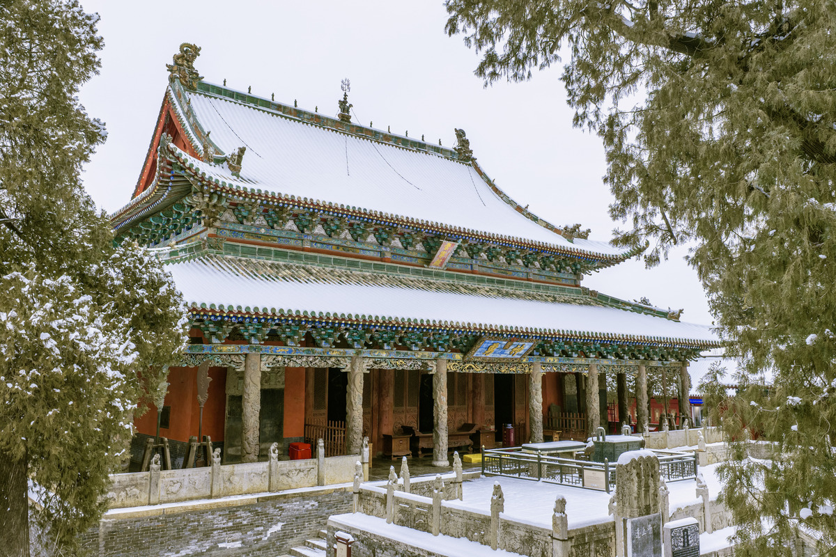 2026年1月20日,雪后的山西省运城市解州关帝庙宛如一.