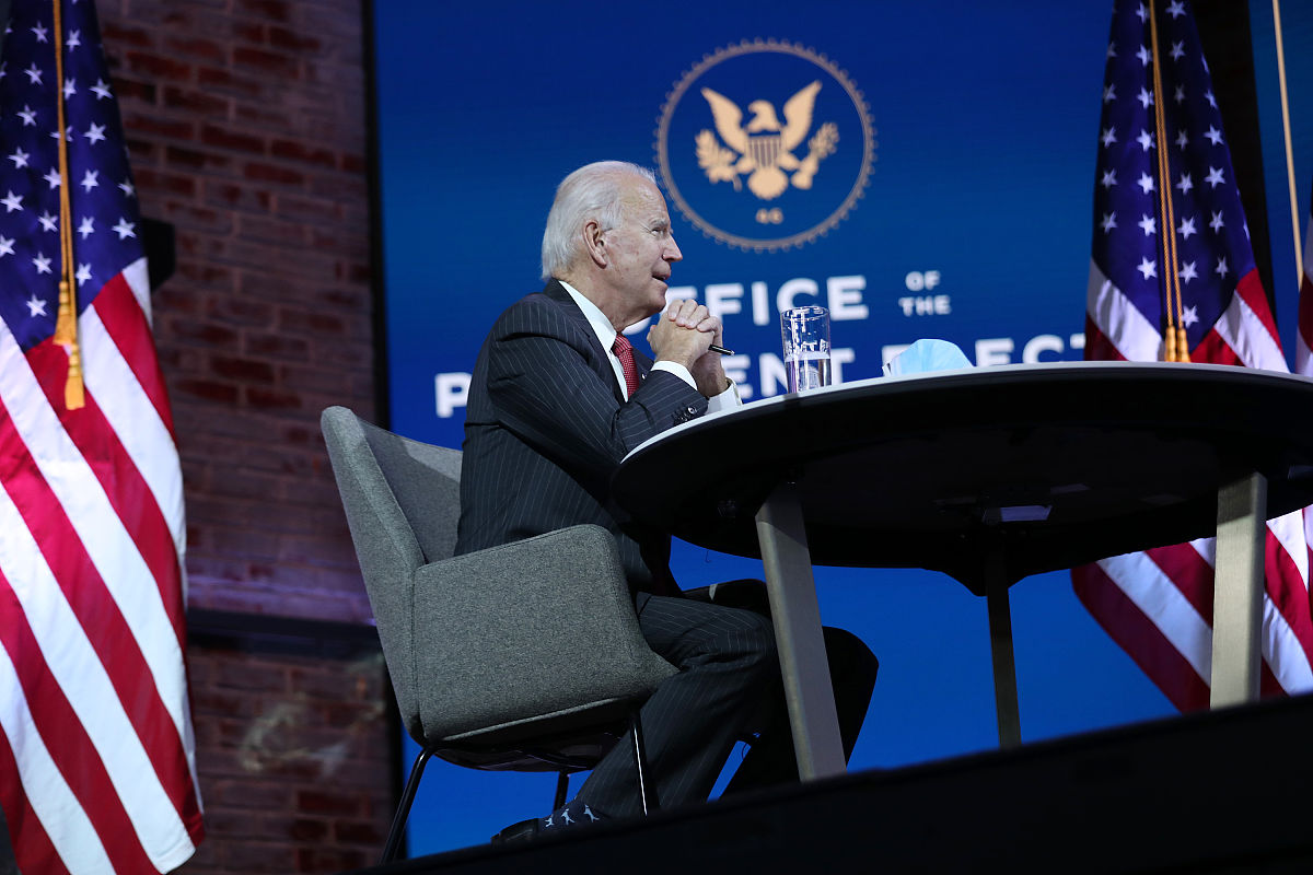 煮熟一块肉需要1分钟请问煮10块肉需要多少分钟