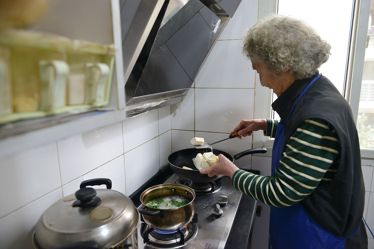 妈妈做的饭正面描写和侧面描写