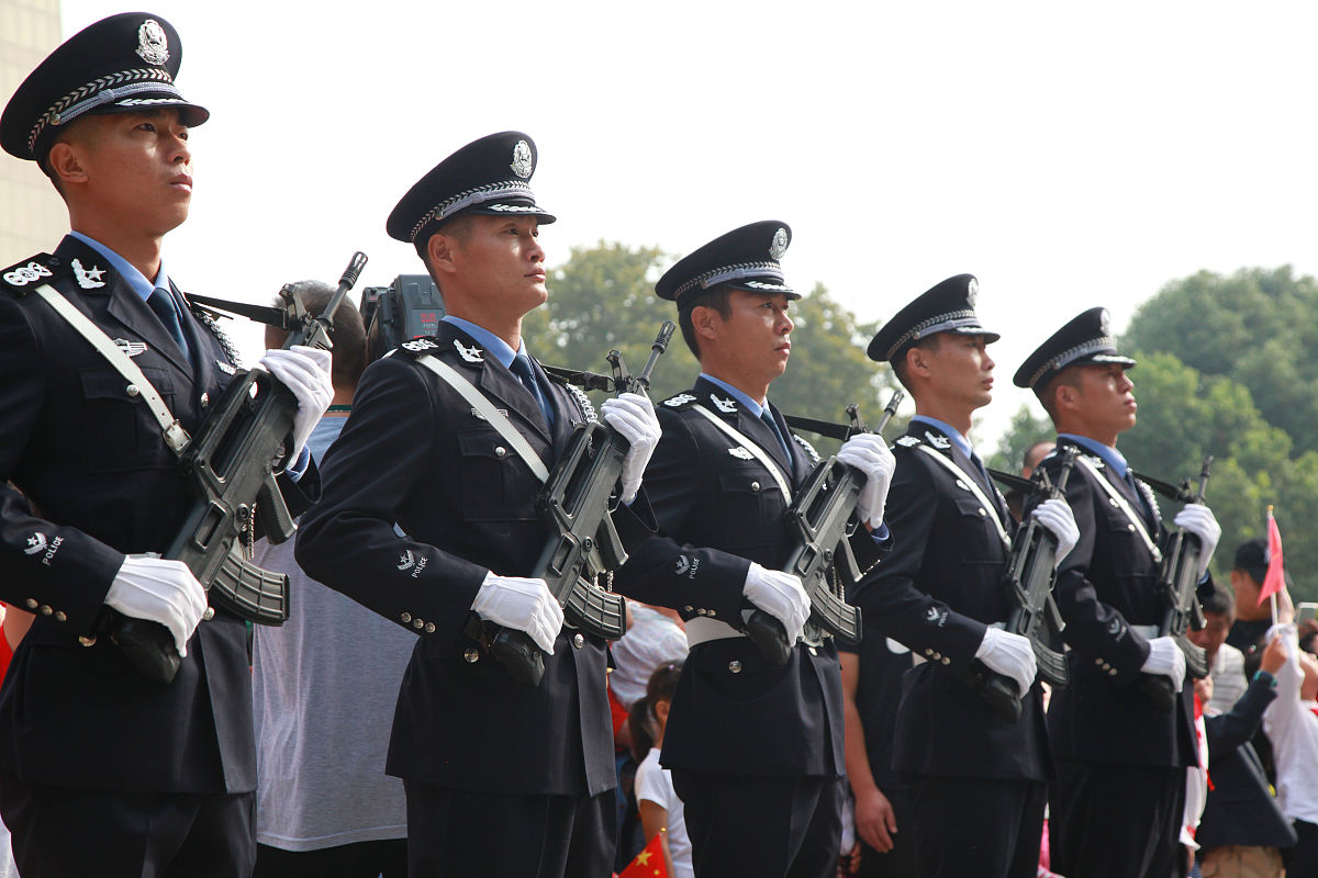 香港警务人才培养制度的启示：多元化、职业发展和严格机制