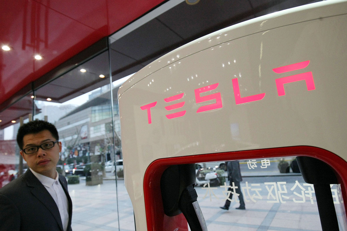 特斯拉售后服务响应速度：快吗？地区差异与服务优势