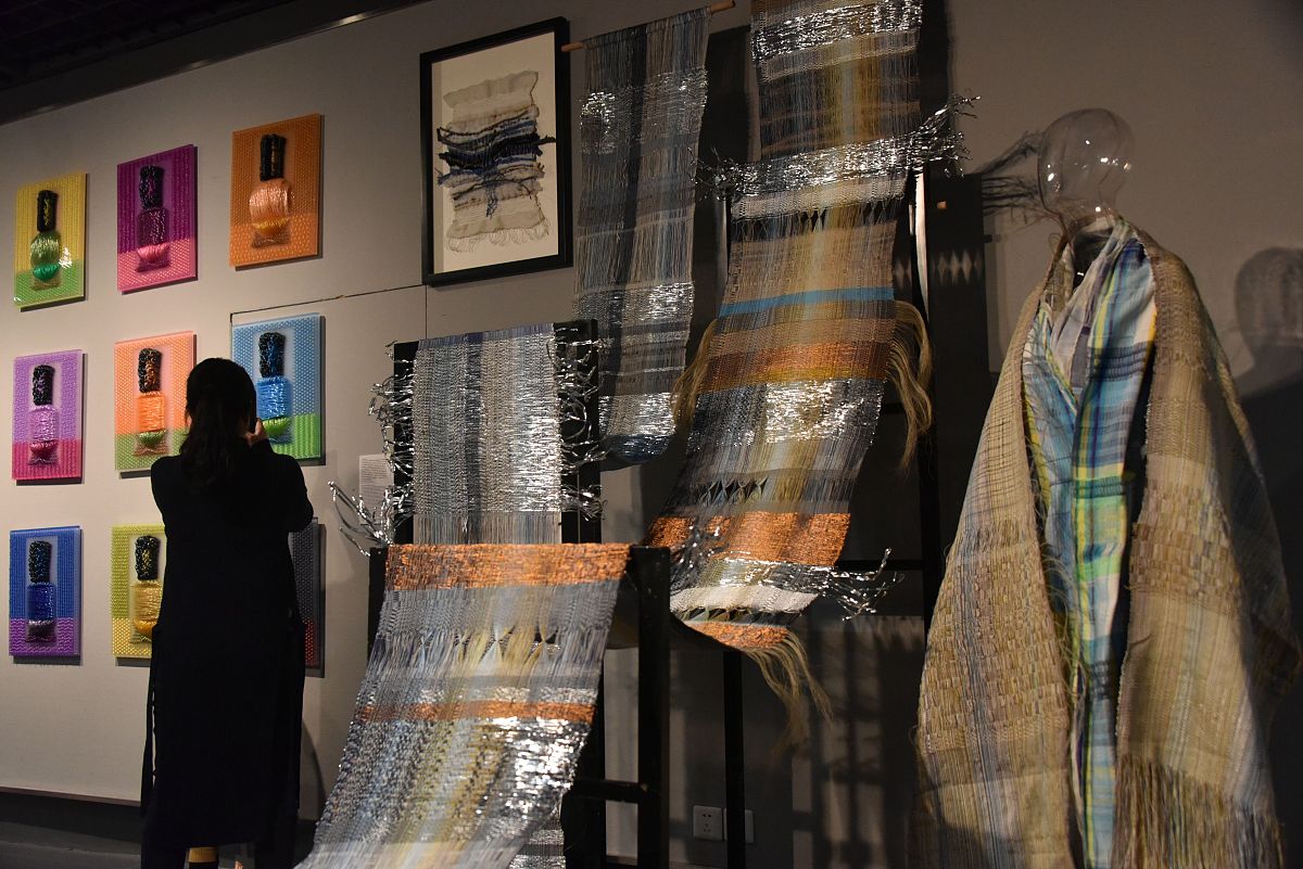 四川省蚕丝学校服装设计与工艺专业前景好不好