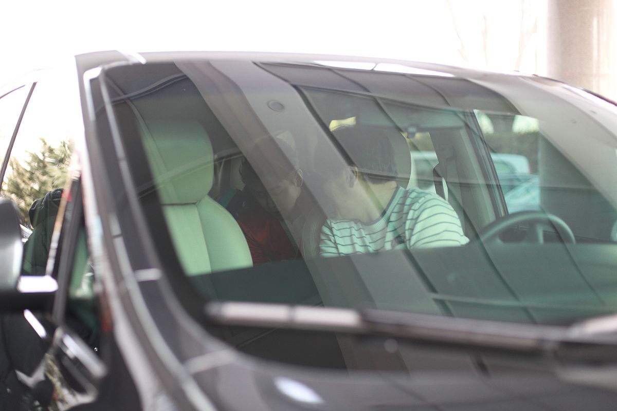 车前面的玻璃叫什么