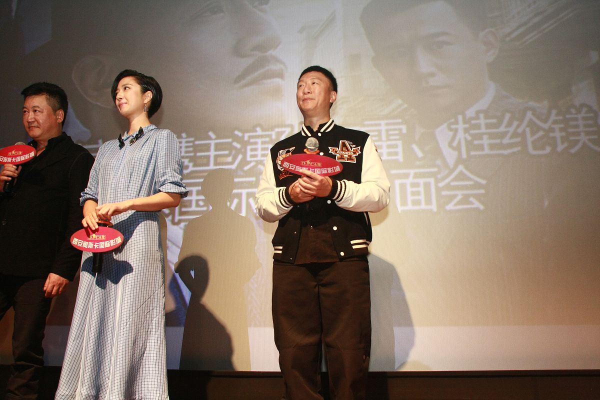 《触不可及》影评：绝处逢生，感动与反思并存