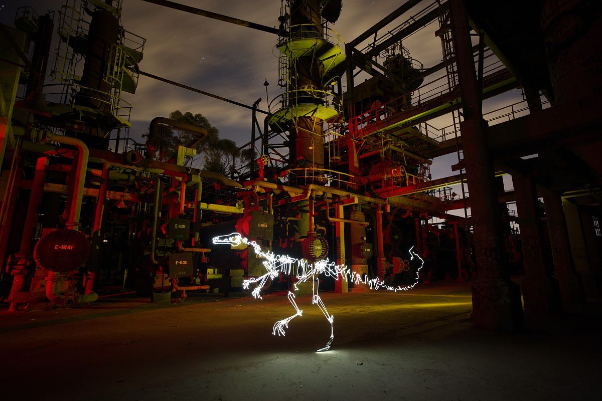 Illustrator 如何查看画布大小？