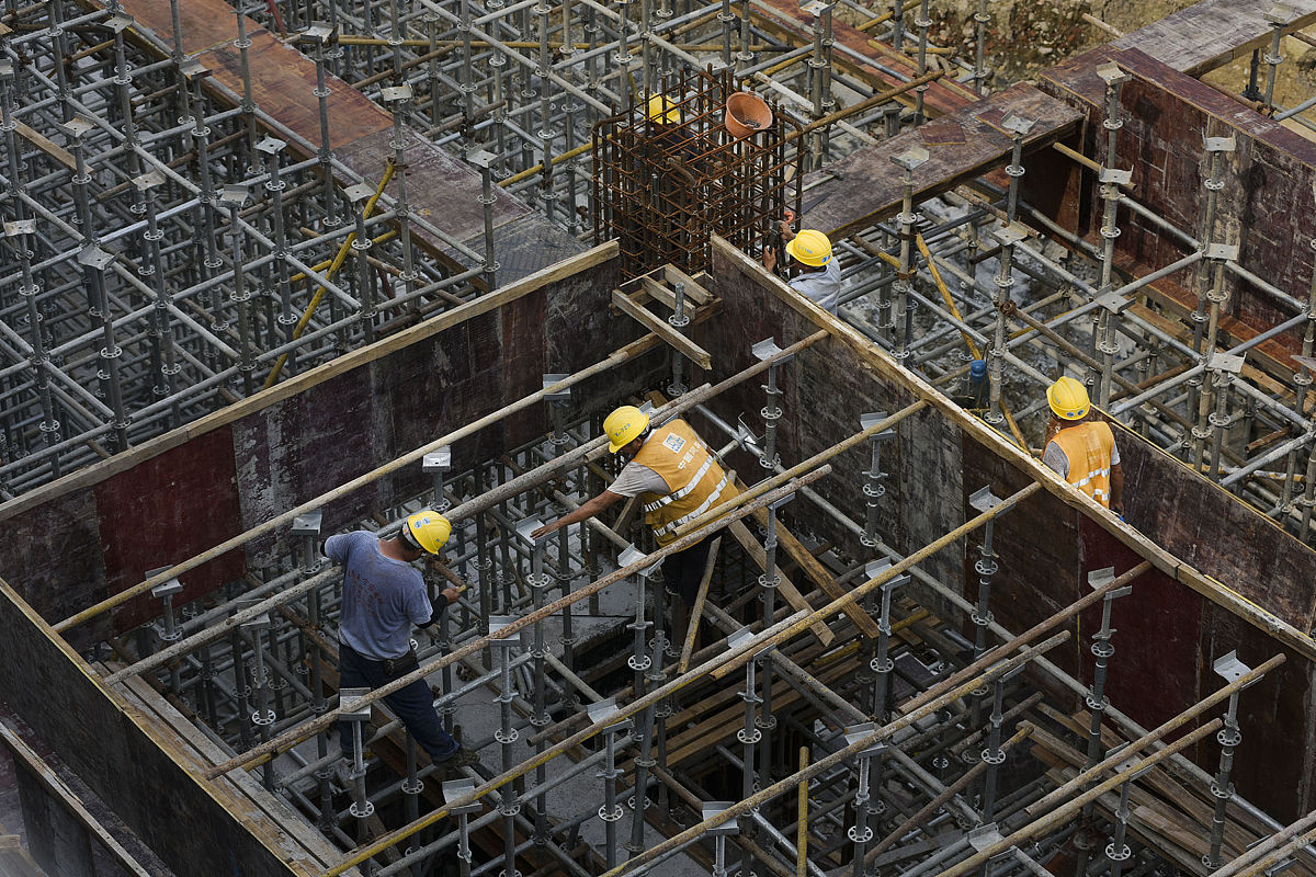 广联达压顶计算模板数量：详细步骤及注意事项 - 建筑工程