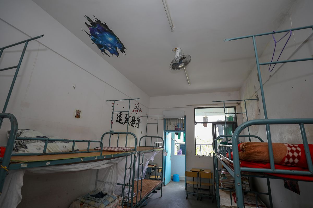 安徽省徽州师范学校宿舍条件怎么样？