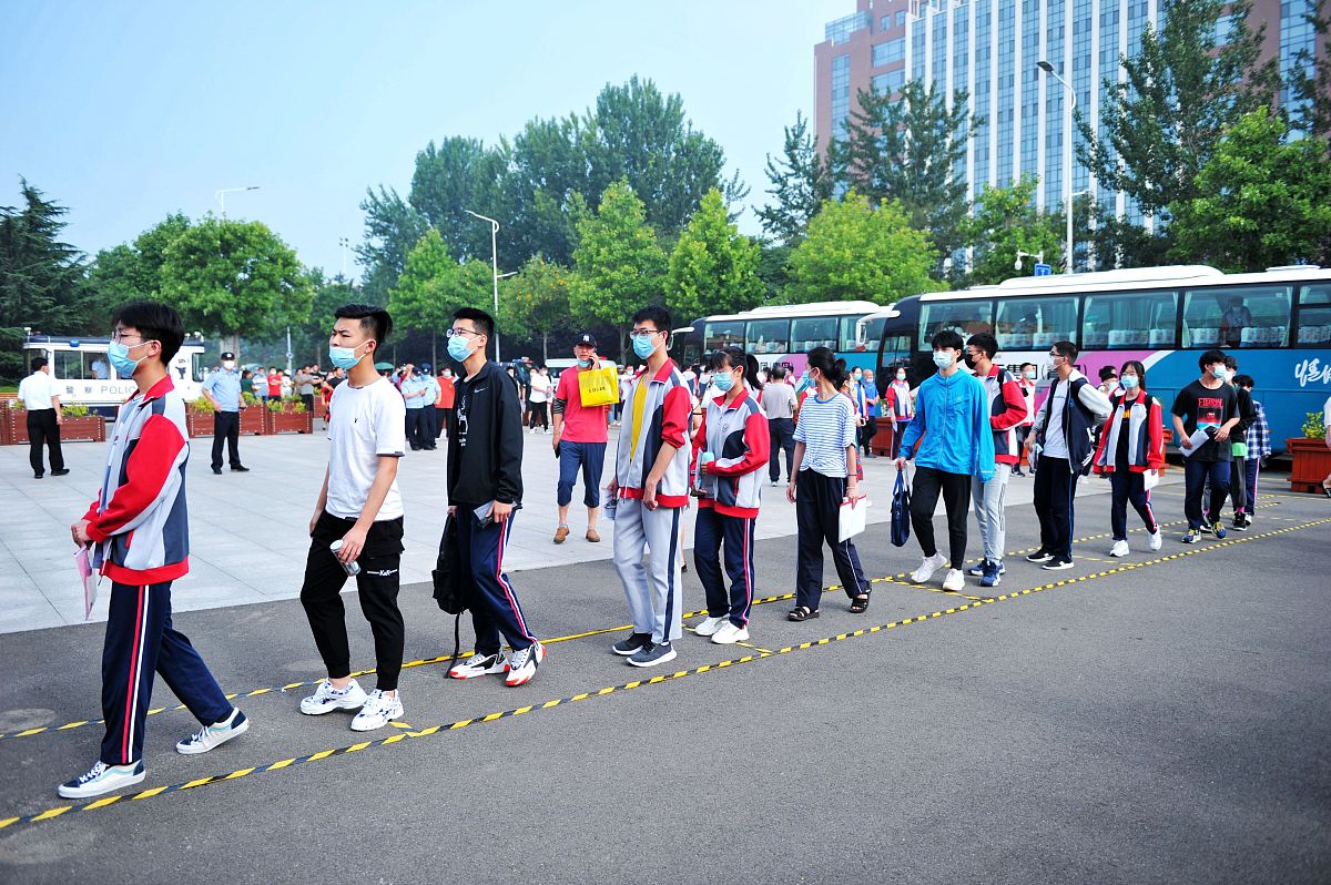 青岛中学招生条件