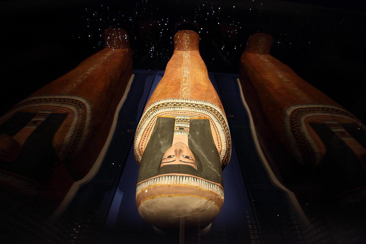 写一个准许房屋使用功能变更的复函