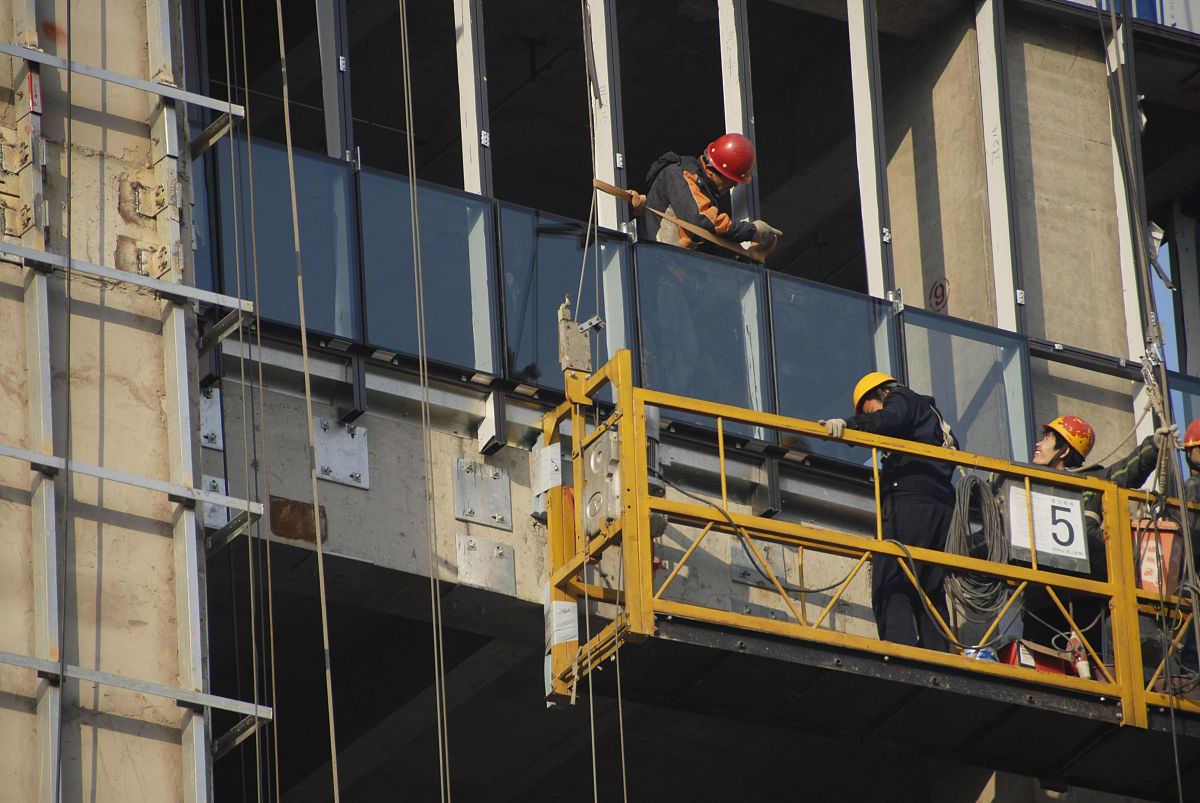 单元式幕墙吊装方案