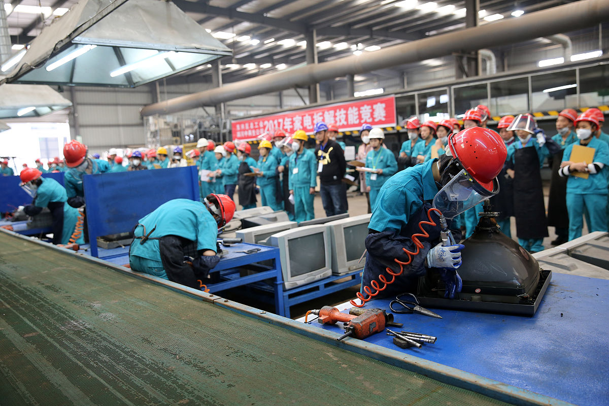 贵阳铁二局技工学校工程机械操作与维修是什么办学层次的