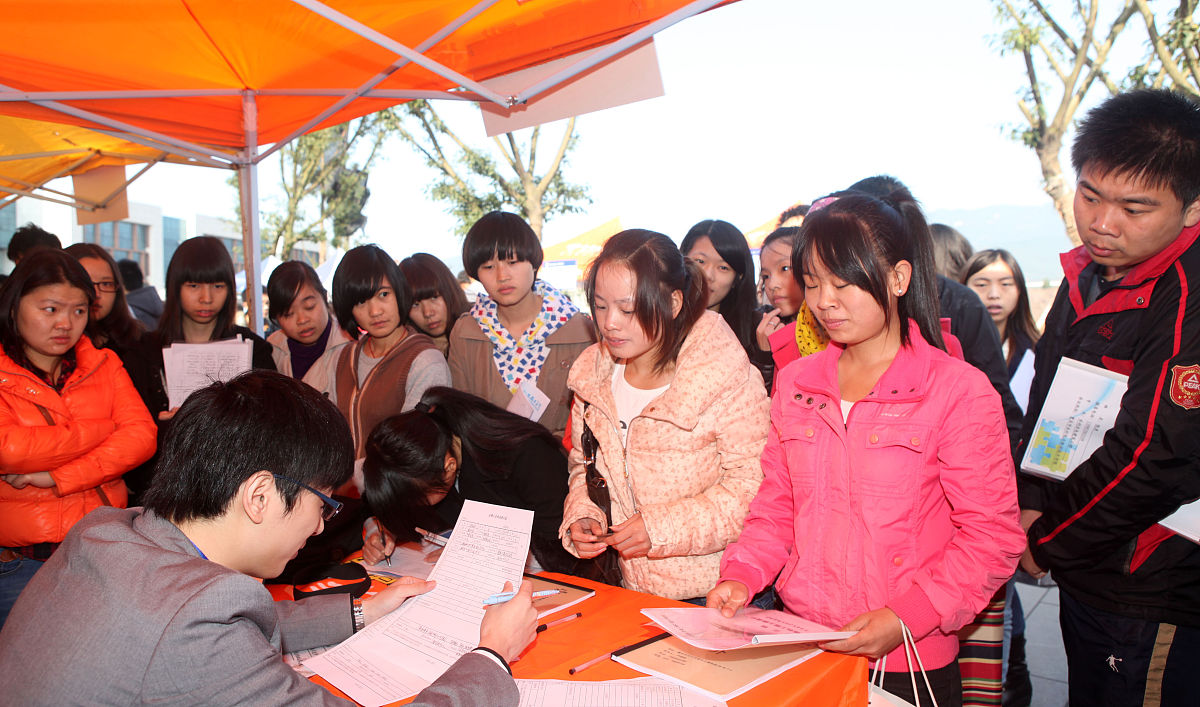 重庆2022年护理学校属于什么学历