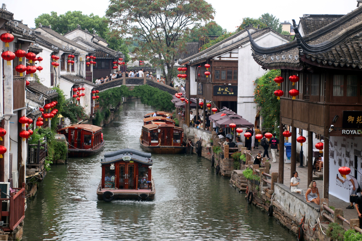 苏杭五一四天三晚穷游攻略：景点、美食、酒店全安排！