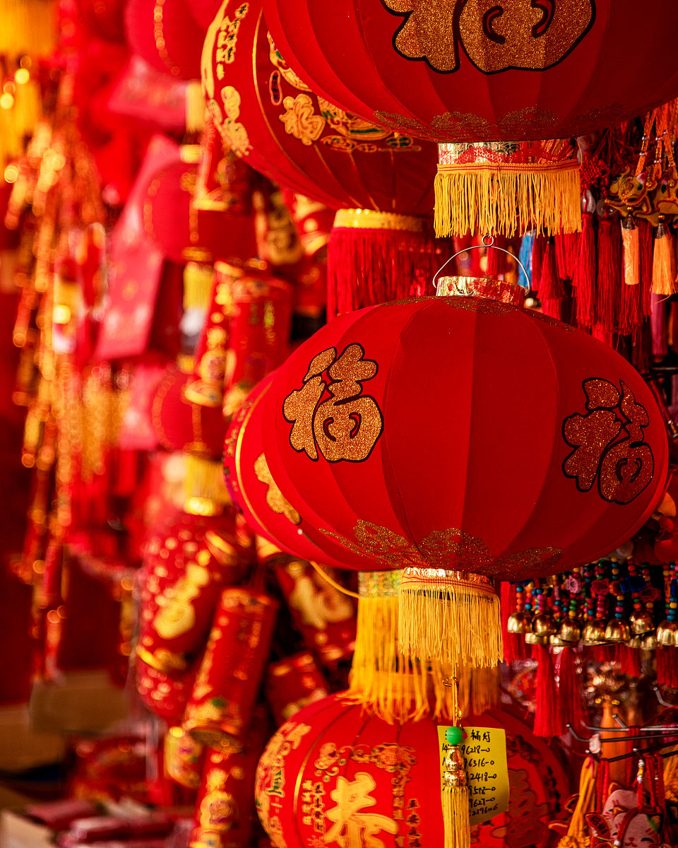 佛山春节习俗：从腊月二十三到元宵节的热闹传统