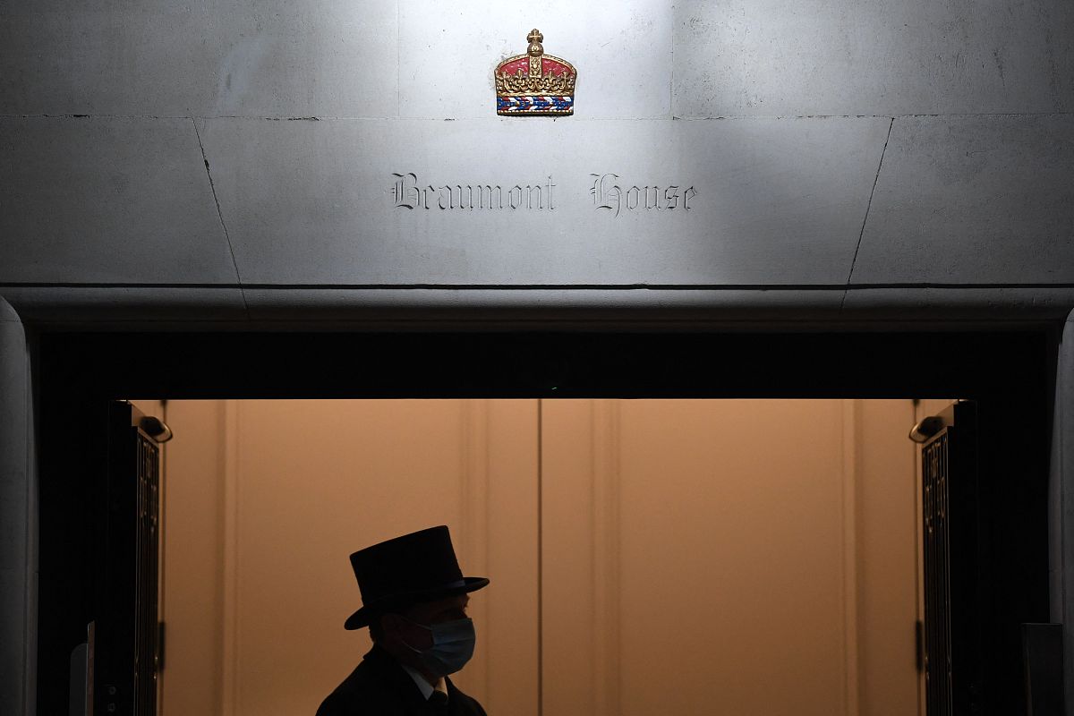 当地时间2021年2月17日,英国白金汉宫发布声明称,英国女王伊丽莎白二
