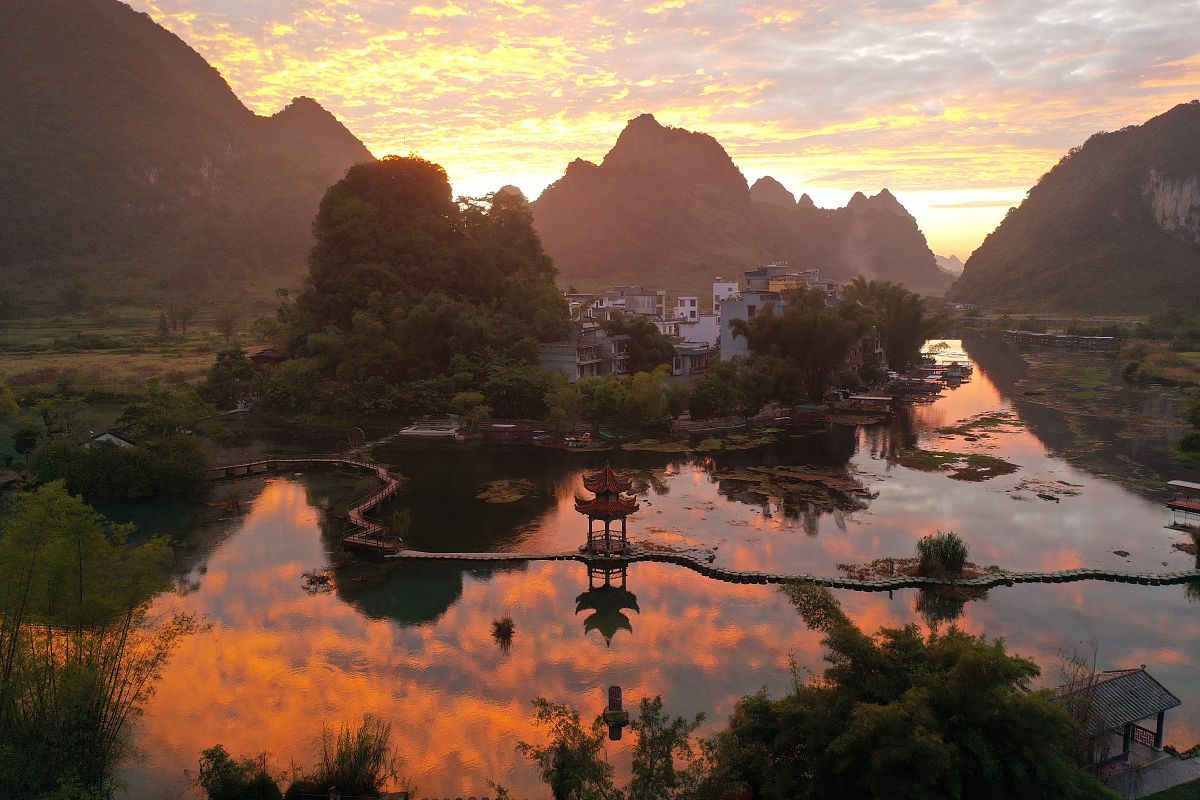 广西2021年中专学校解读：是中专吗？