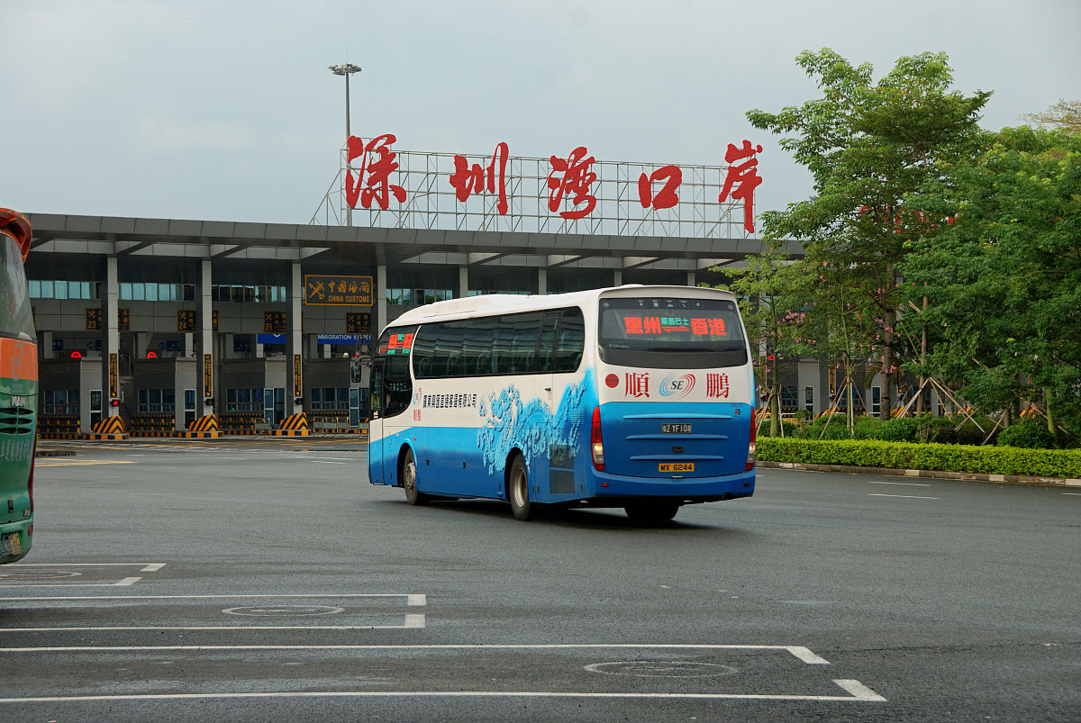深圳会展中心停车场：大巴车停放指南