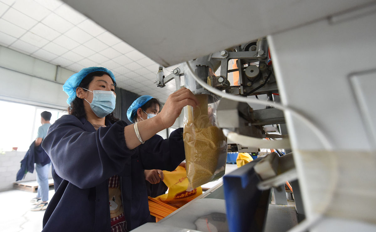 飞行员绩效评估：方法、技术和未来趋势