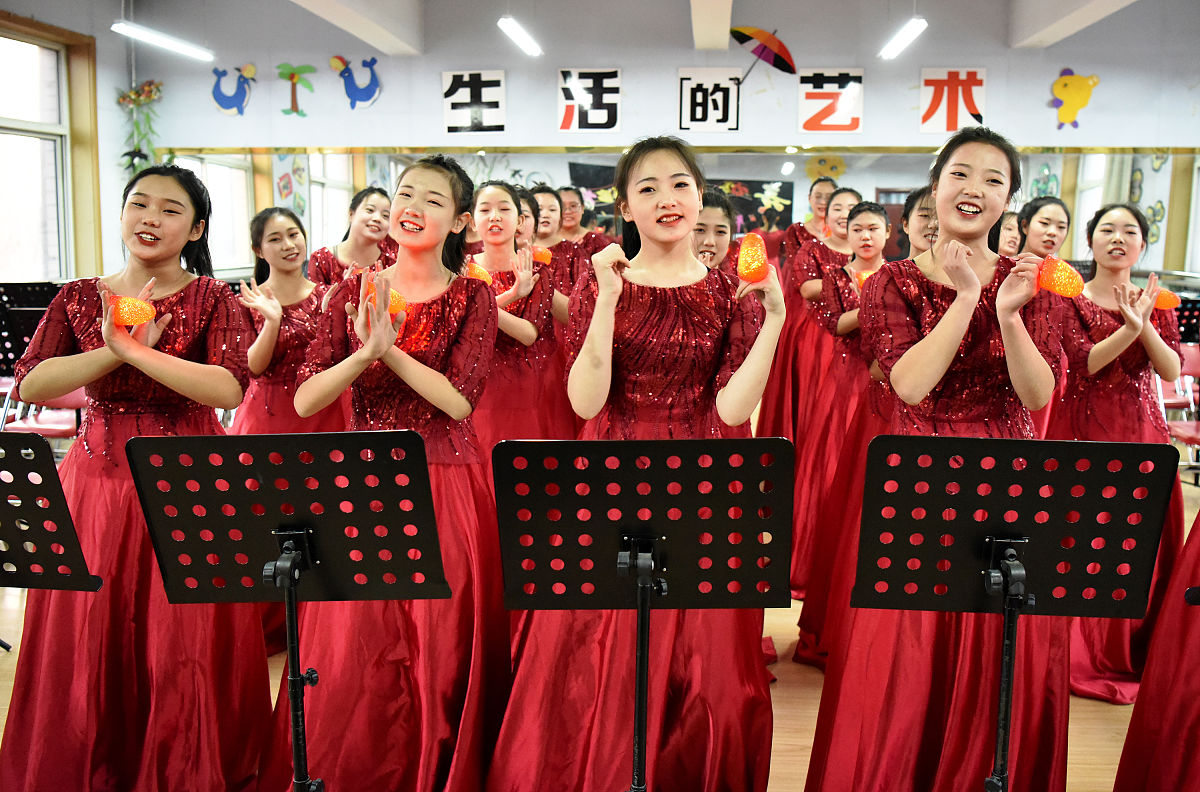 重庆市新渝技工学校学前教育专业都学些什么