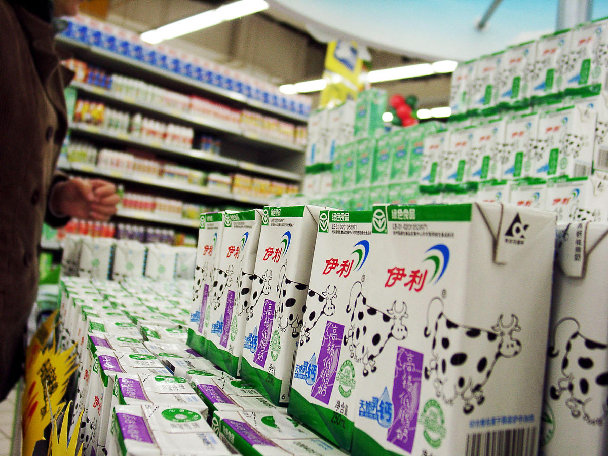 开封后1L牛奶能放多久？保质期及保存方法