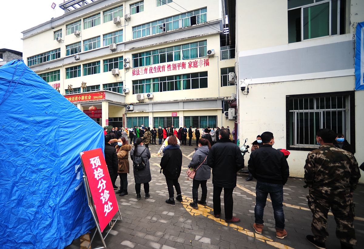 重庆酉阳县职业教育中心畜牧兽医专业：招生对象、教学特色及就业前景