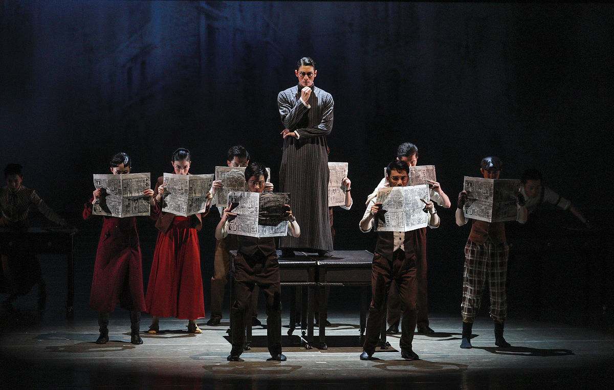 小组讨论了《哈姆雷特》的读后感讨论了其中的矛盾点和解决请就此写一下讨论心得