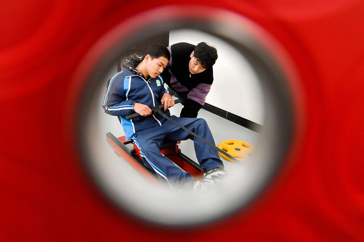 南阳技师学院2023年报名咨询电话怎么样