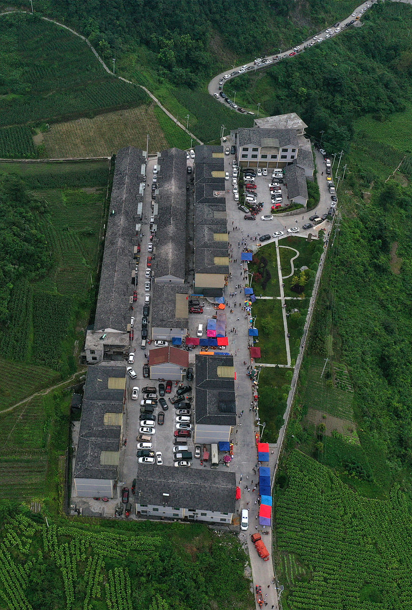 重庆黔江卫校2023年招生简章 - 报名指南及录取信息