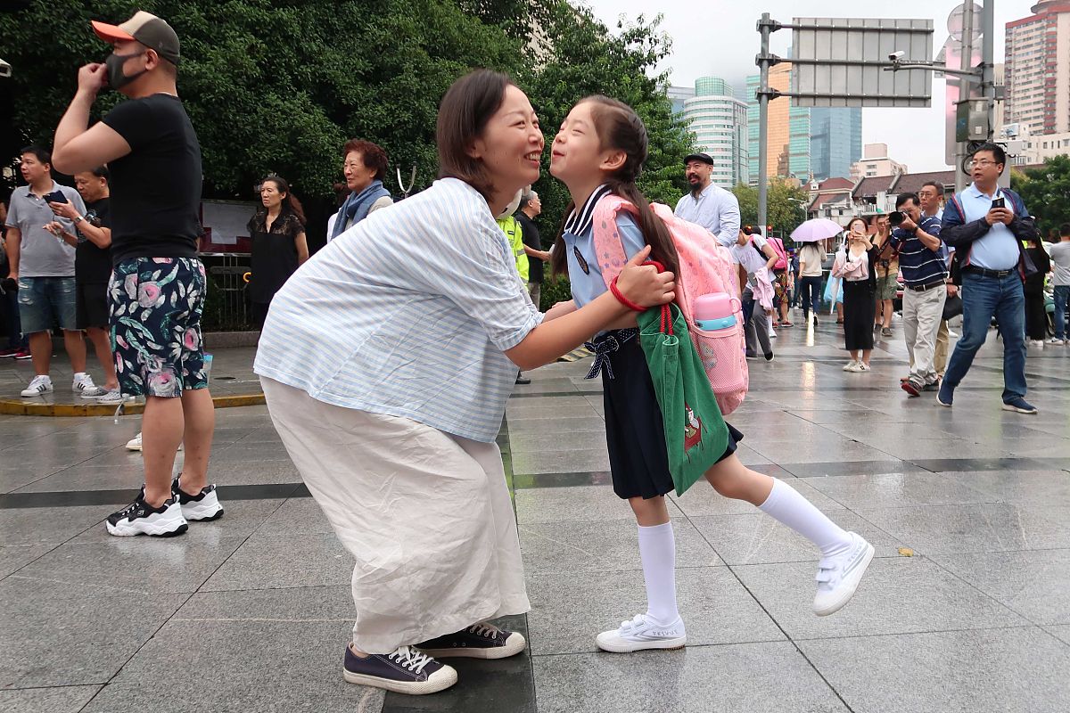 上海市材料工程学校教学条件 - 设施先进，实践至上