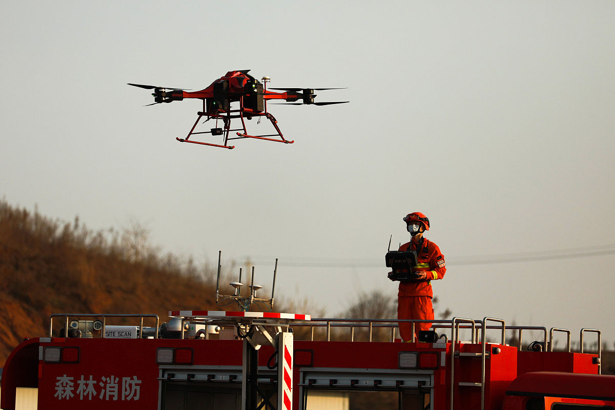 用于林业巡检和森林防火的旋翼无人机在防火装置上应该如何设计