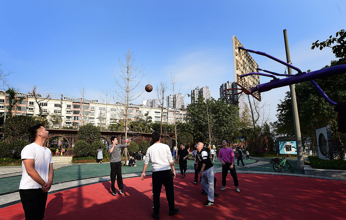 2018成都市高新实验中学录取分数_外地招生