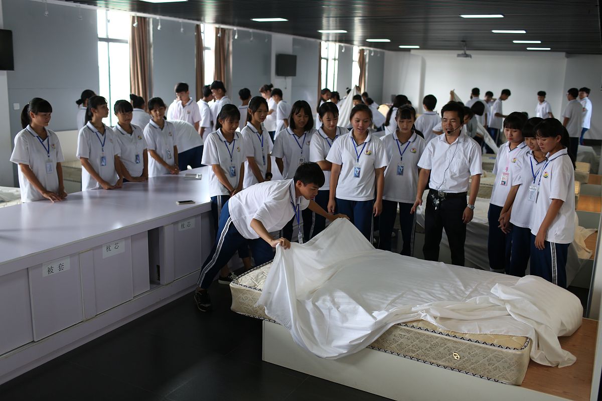 天津海员学校简介