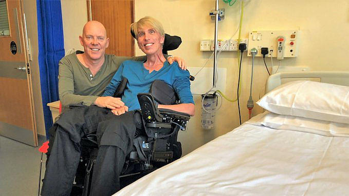 下面是资产评估考试题目，请回答：
机器设备的寿命一般有哪三种