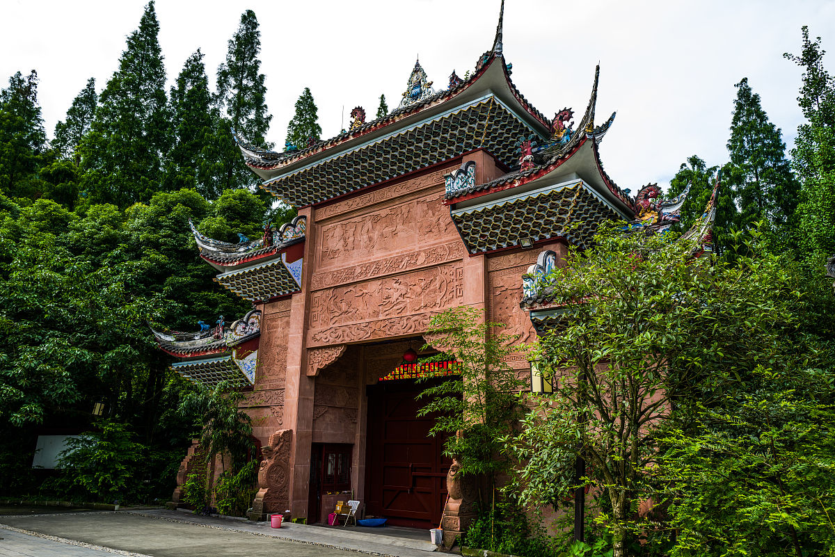 成都初中生铁路学校选择指南：2020年热门院校推荐